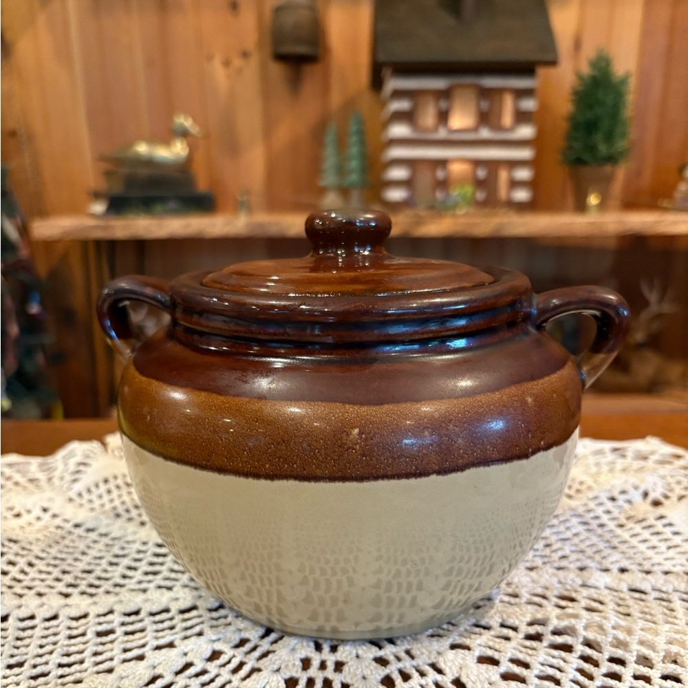 Vintage Cottagecore Bean Pot Cookie Jar Brown Cream Crock